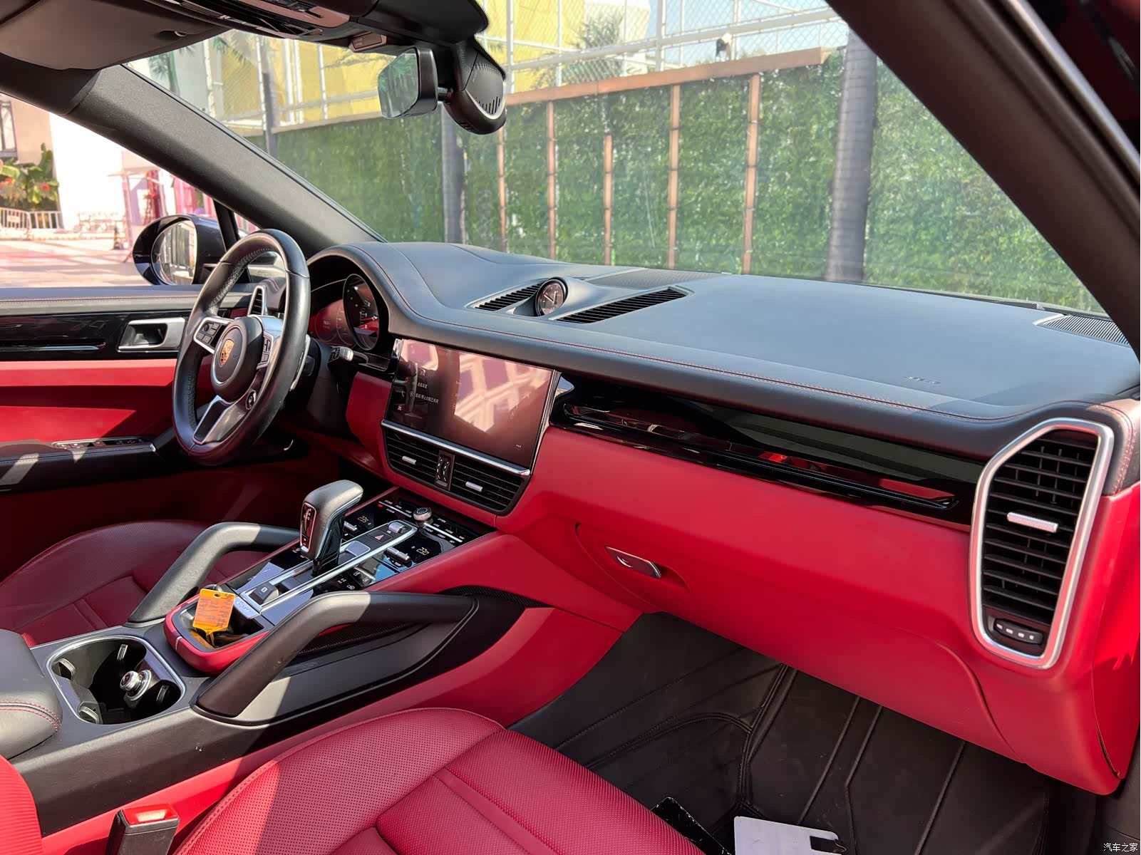 Porsche Cayenne, 2022 11