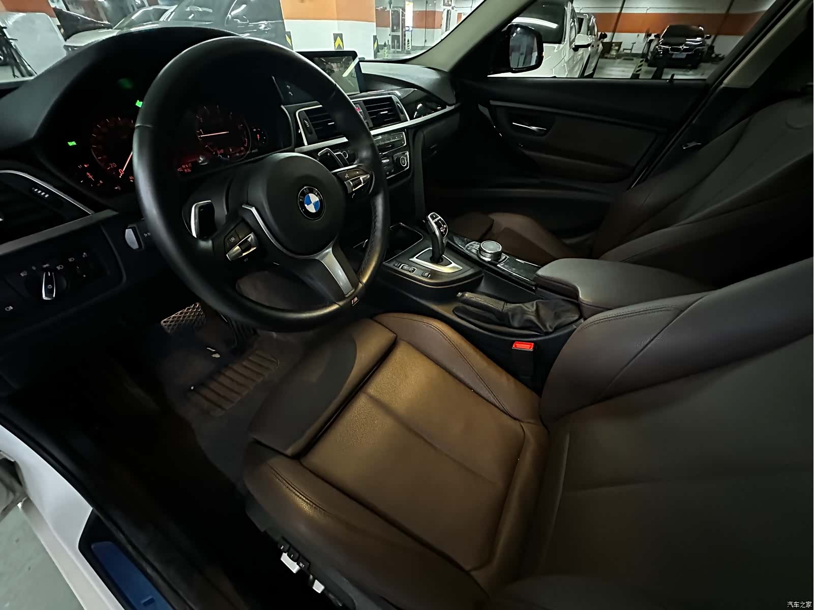 BMW 3 Series, 2019 11