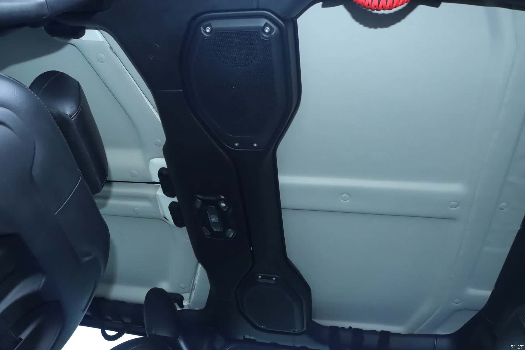 Jeep Wrangler, 2023 15
