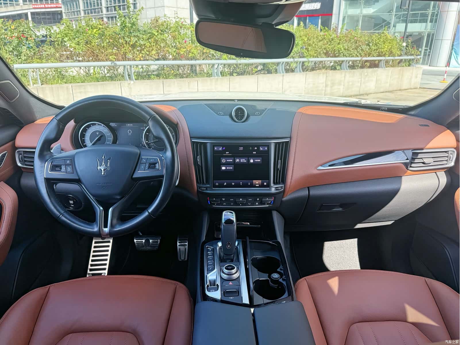 Maserati Levante, 2022 9