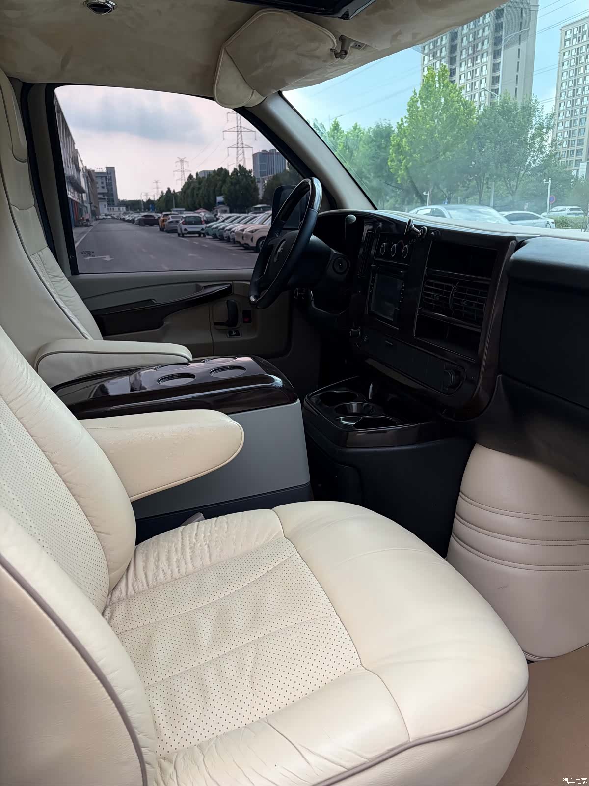 GMC SAVANA, 2012 8