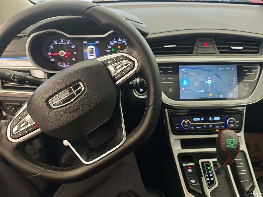 Geely Emgrand, 2019 14