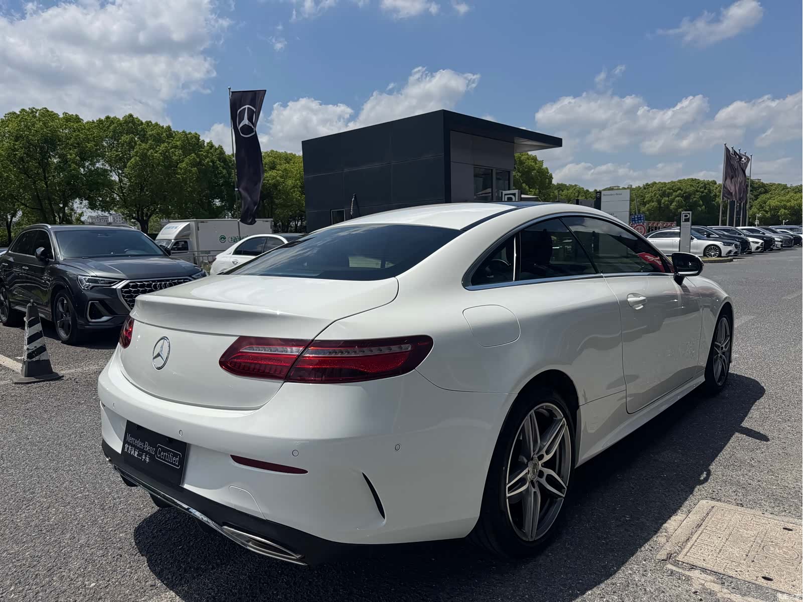 Mercedes-Benz E-Class, 2018 6