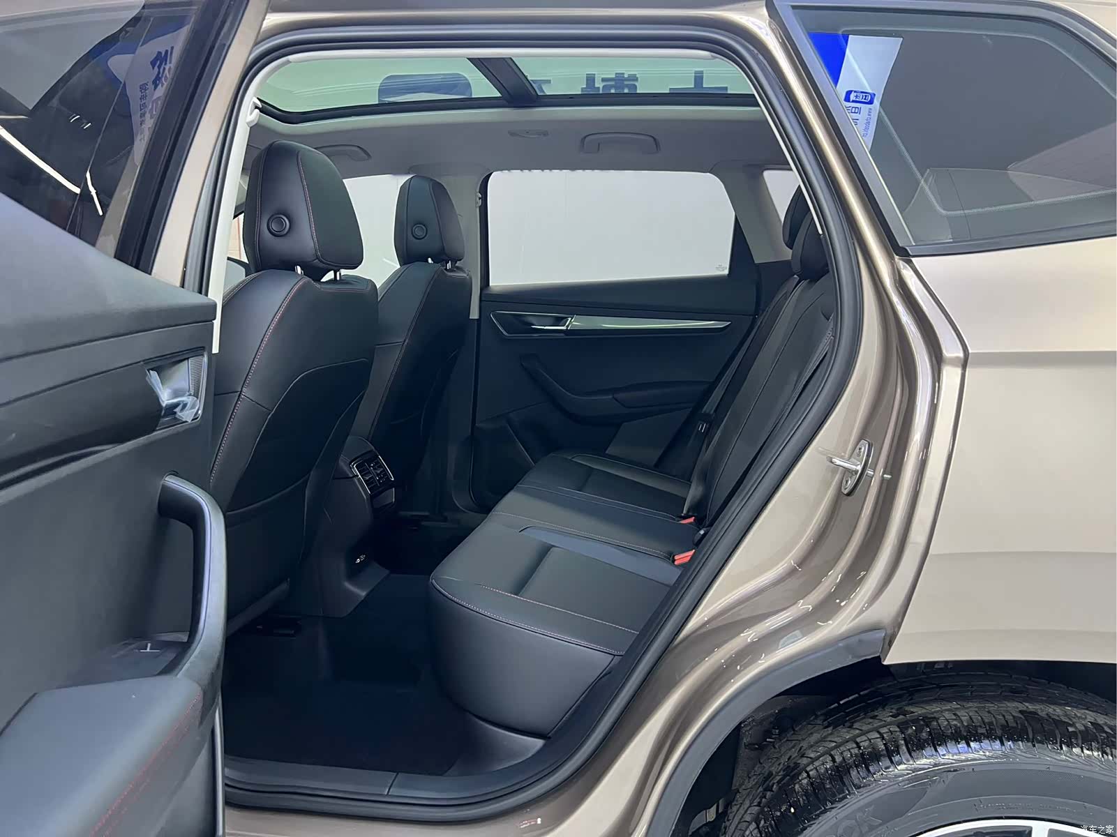 Skoda Karoq, 2023 13