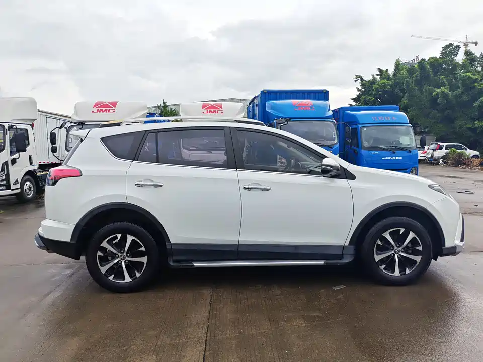 Toyota RAV4 Rongfang