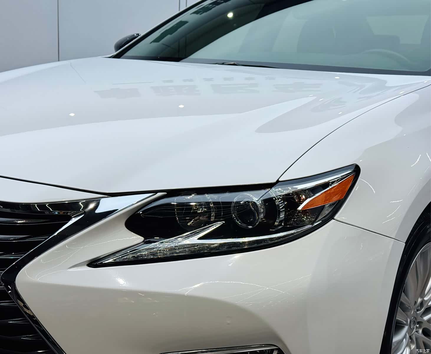 Lexus ES, 2017 23