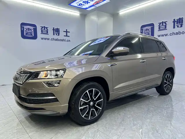 Škoda Karoq 2023 — купить из Китая под заказ