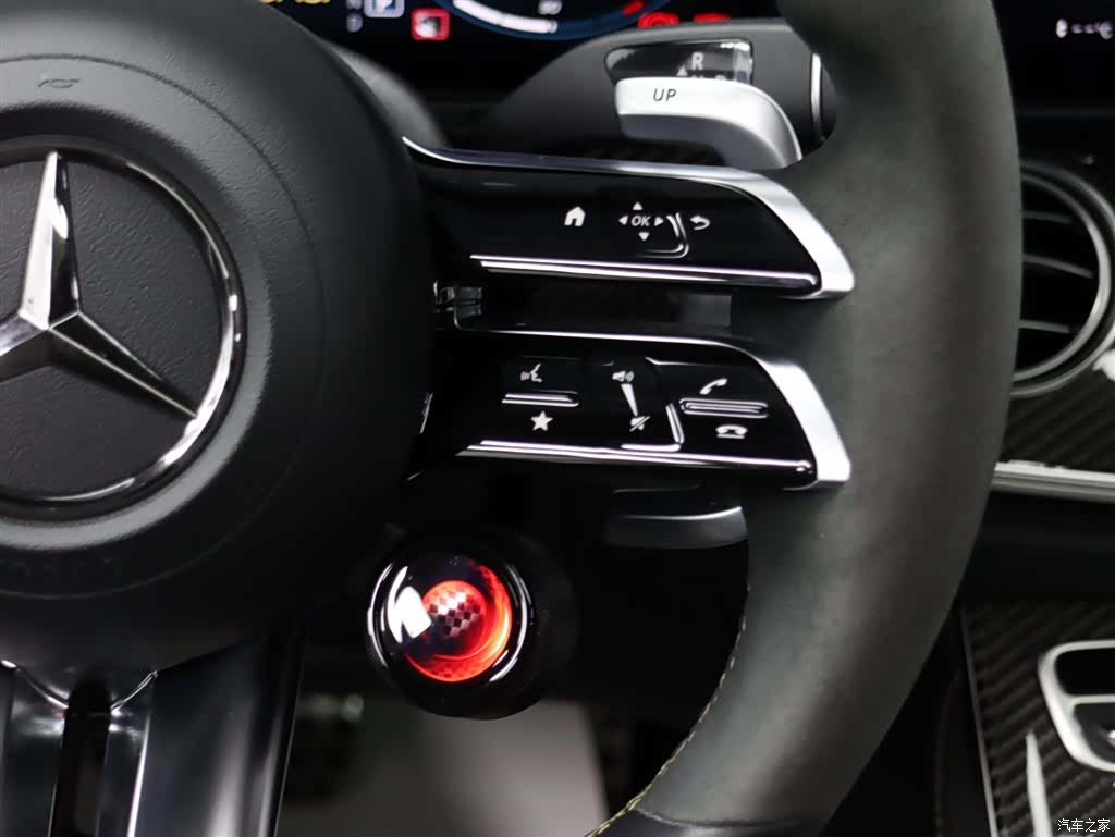 Mercedes-Benz E-Class, 2021 15