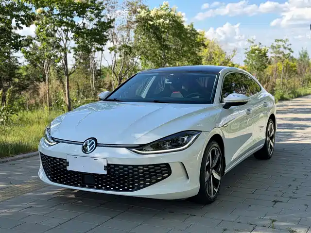 Volkswagen Lamando 2023 — купить из Китая под заказ