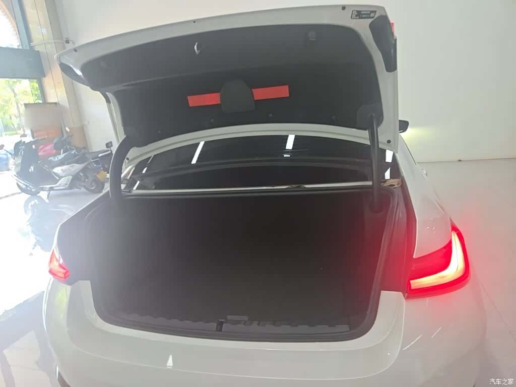 BMW i3, 2024 19
