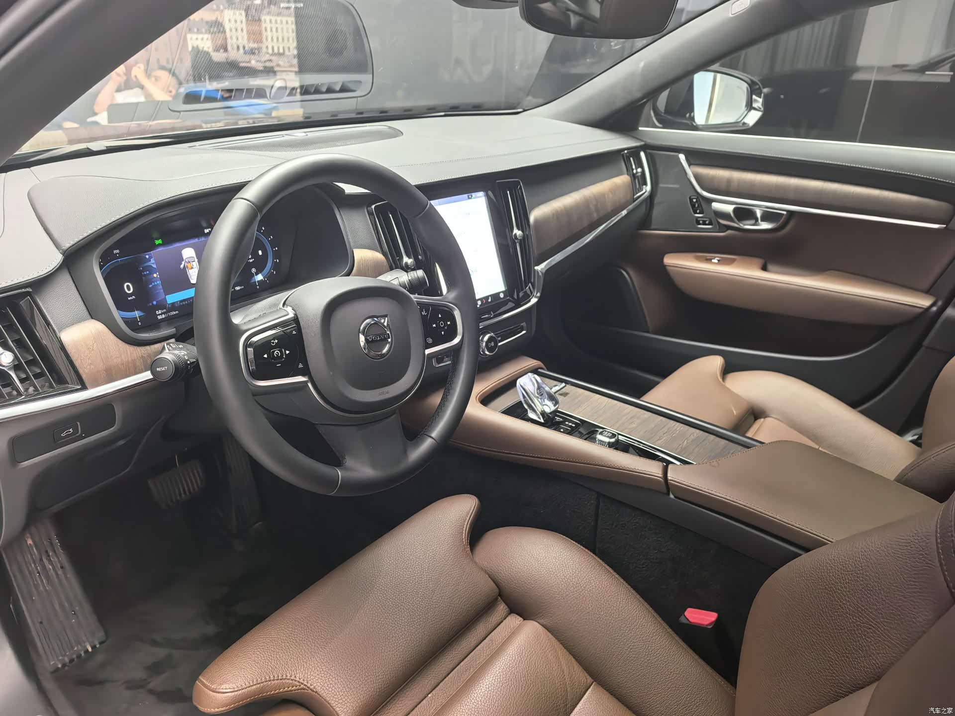 Volvo S90, 2025 все фото