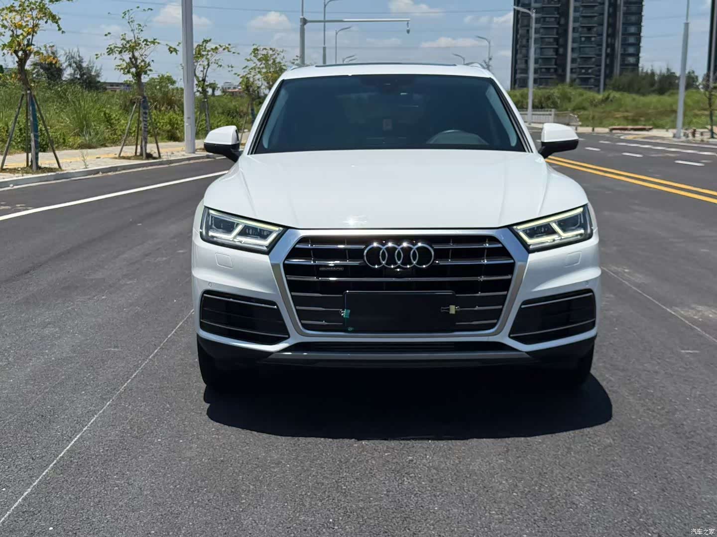 Audi Q5L, 2021 2