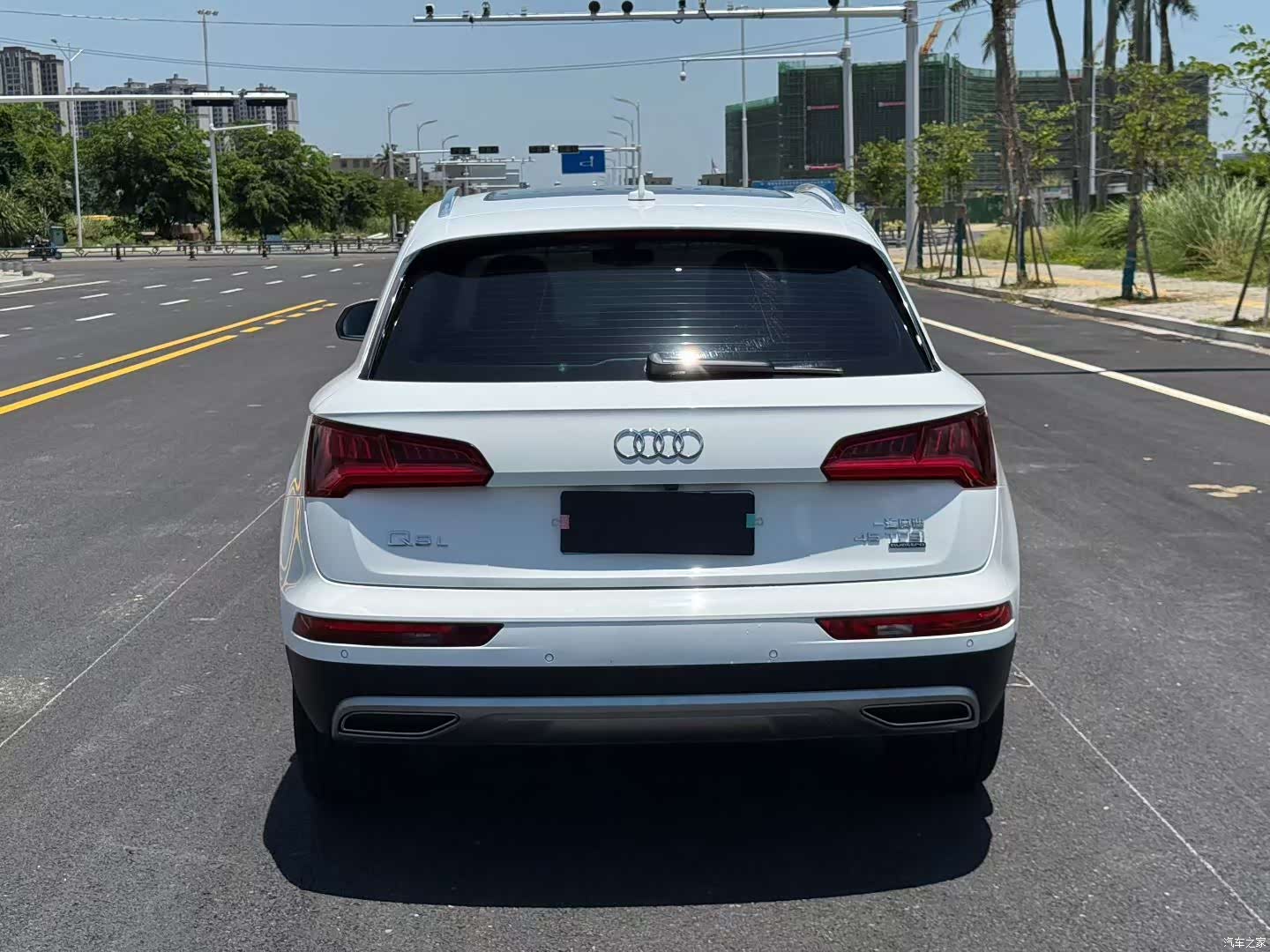 Audi Q5L, 2021 все фото
