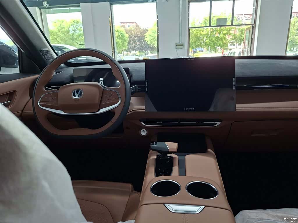 Changan UNI-Z, 2026 20