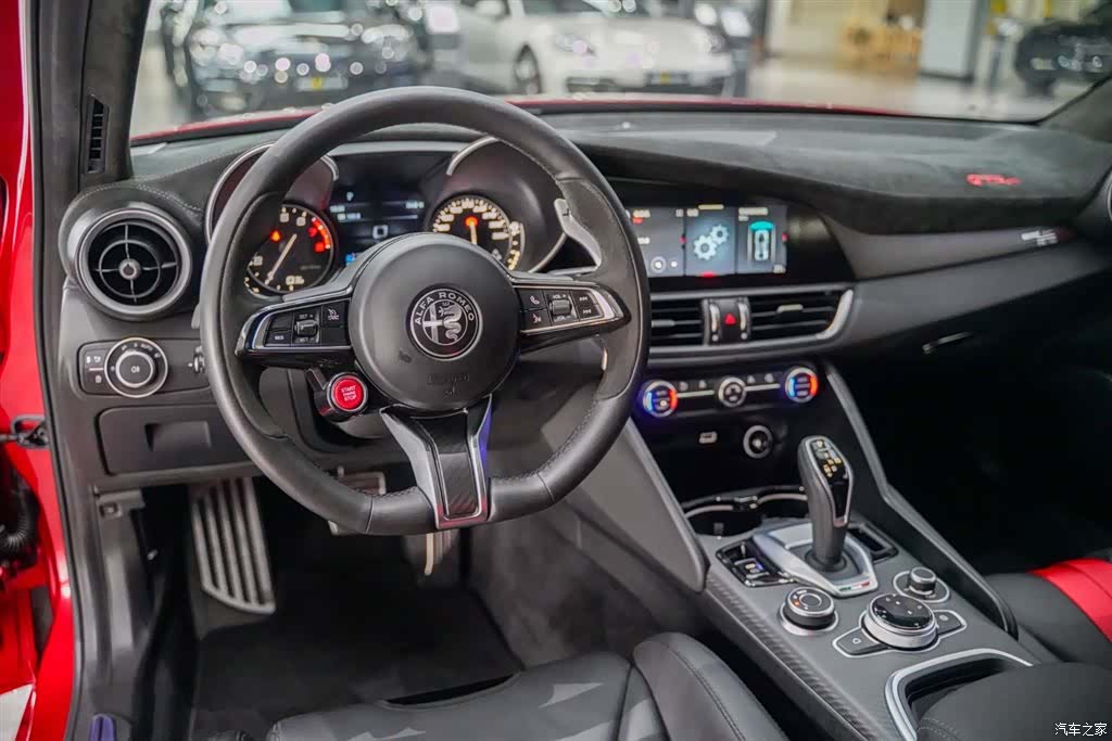 Alfa Romeo Giulia, 2022 2