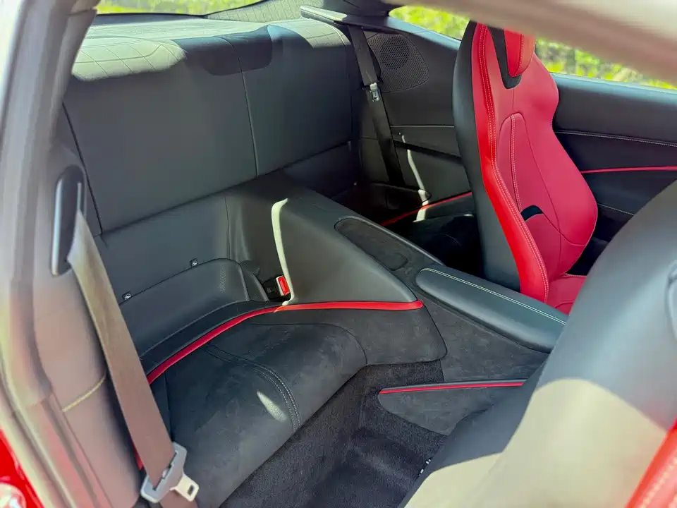 Ferrari Roma