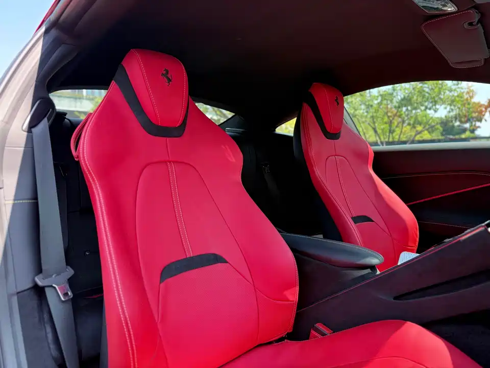 Ferrari Roma