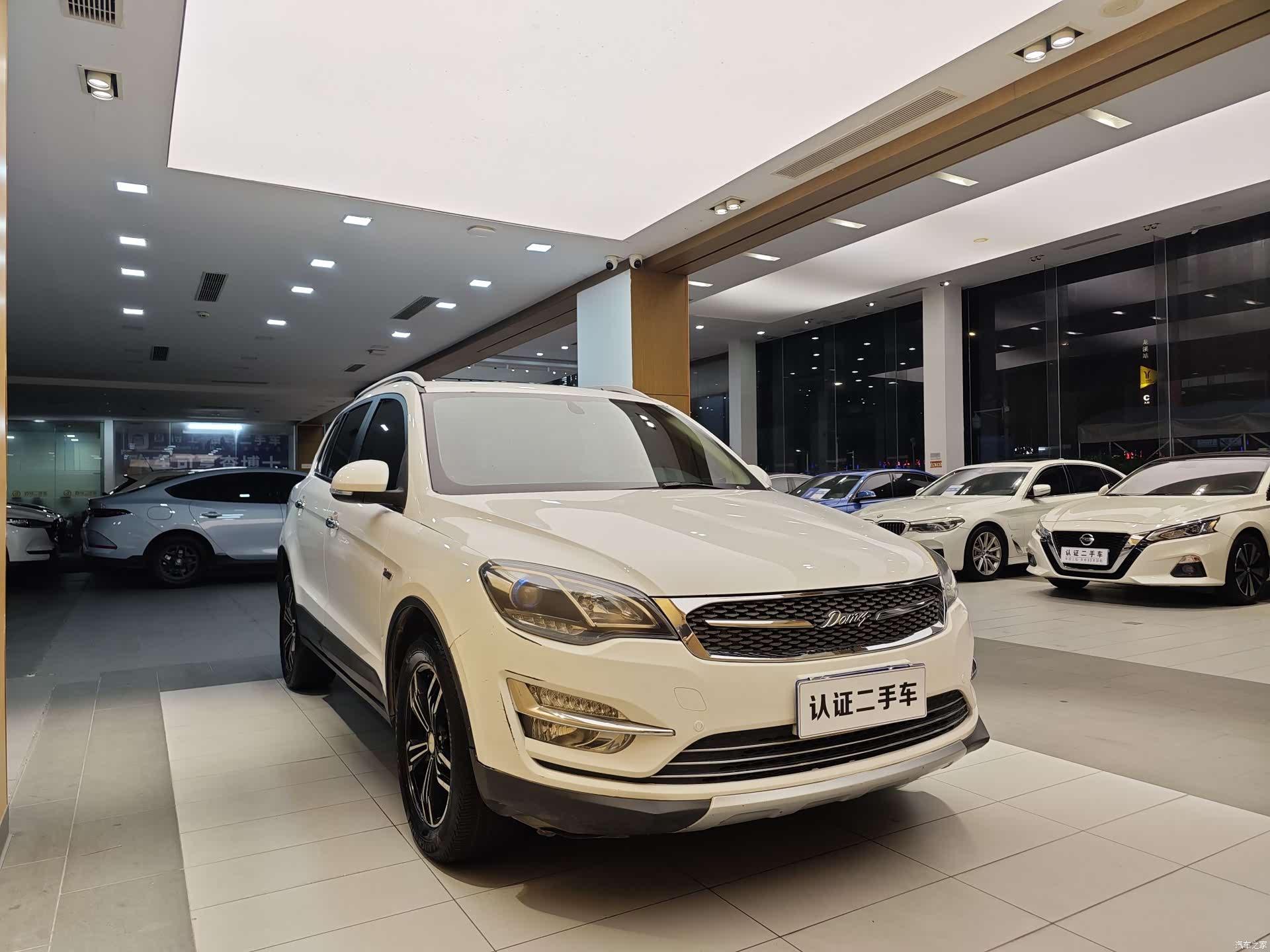 Zotye X5, 2016 4