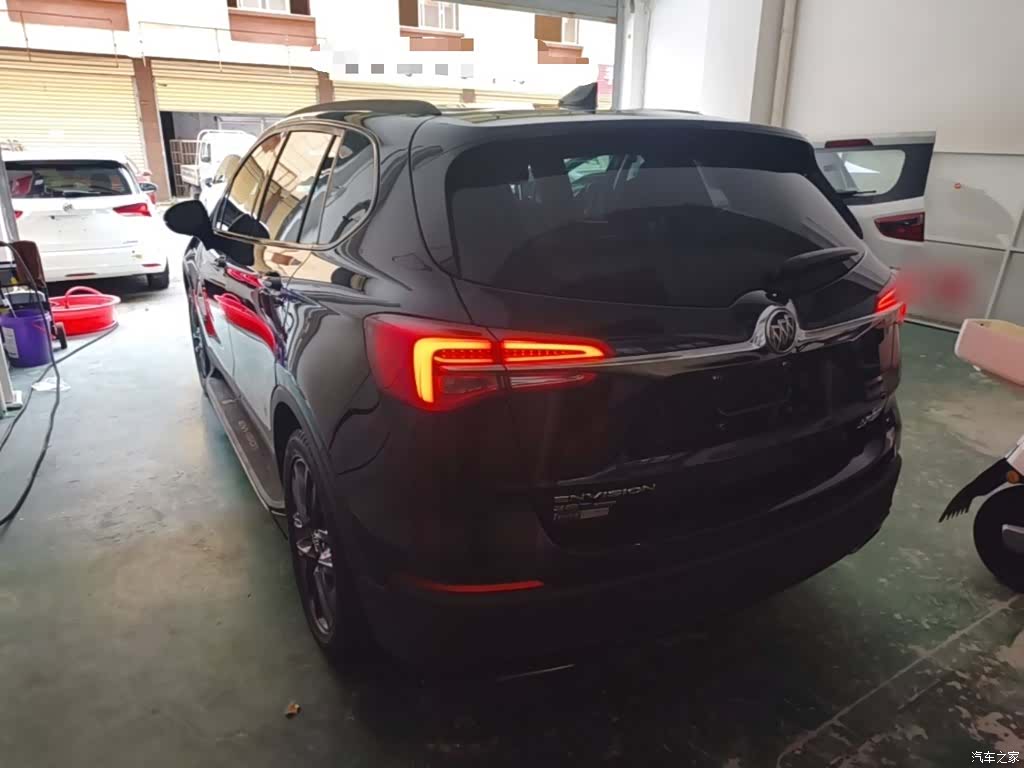 Buick Envision Plus, 2020 все фото