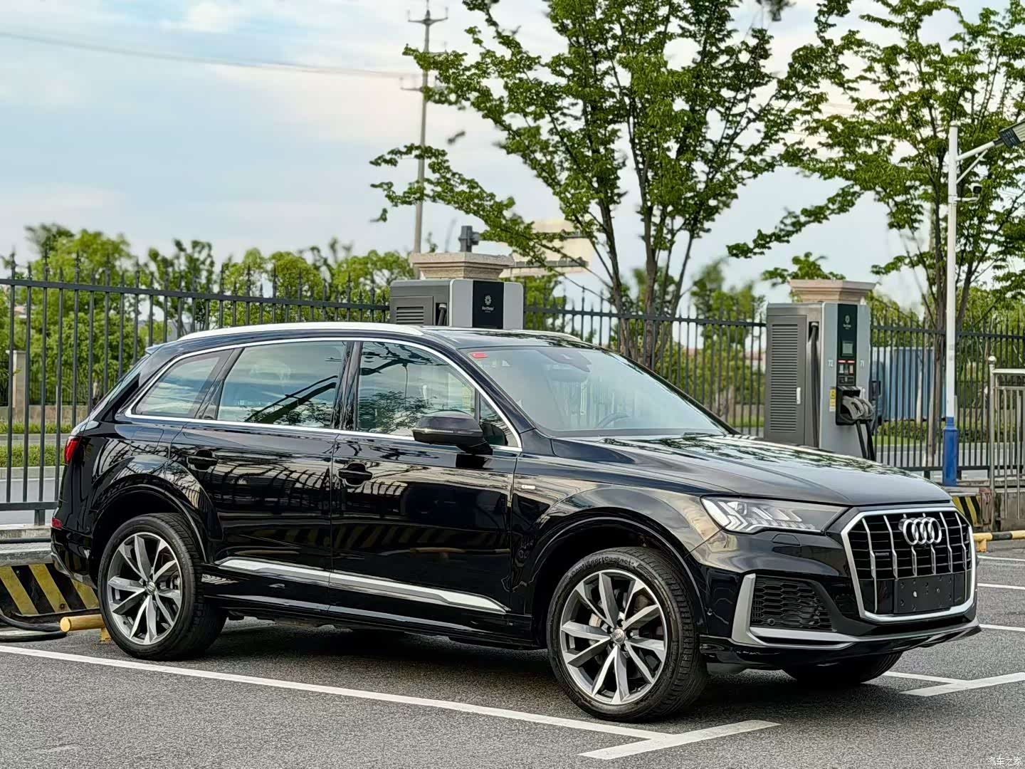 Audi Q7, 2021 3