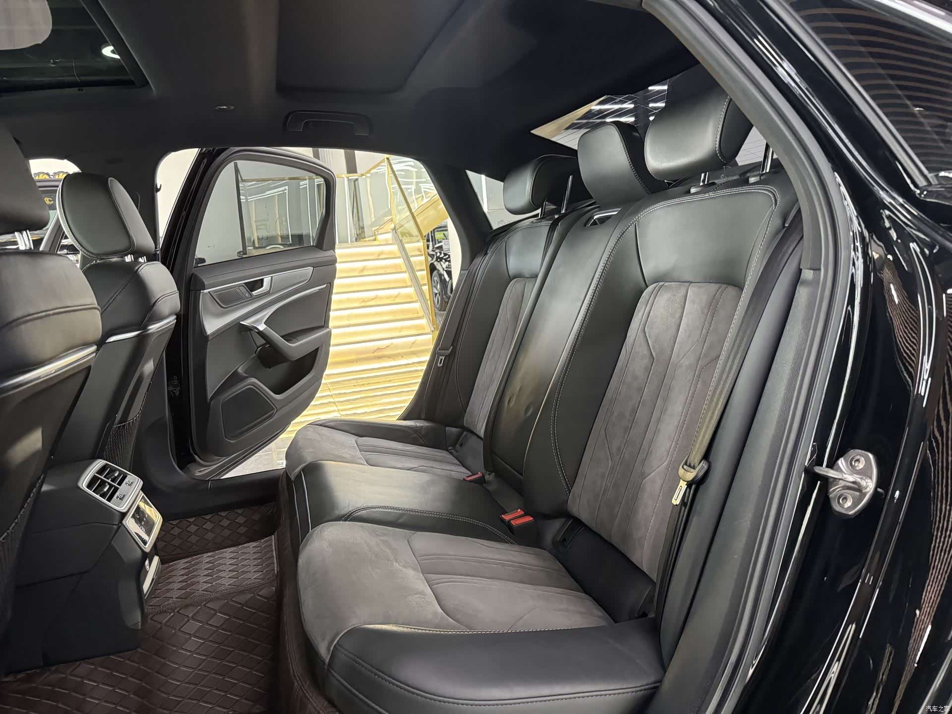 Audi A6L, 2020 15