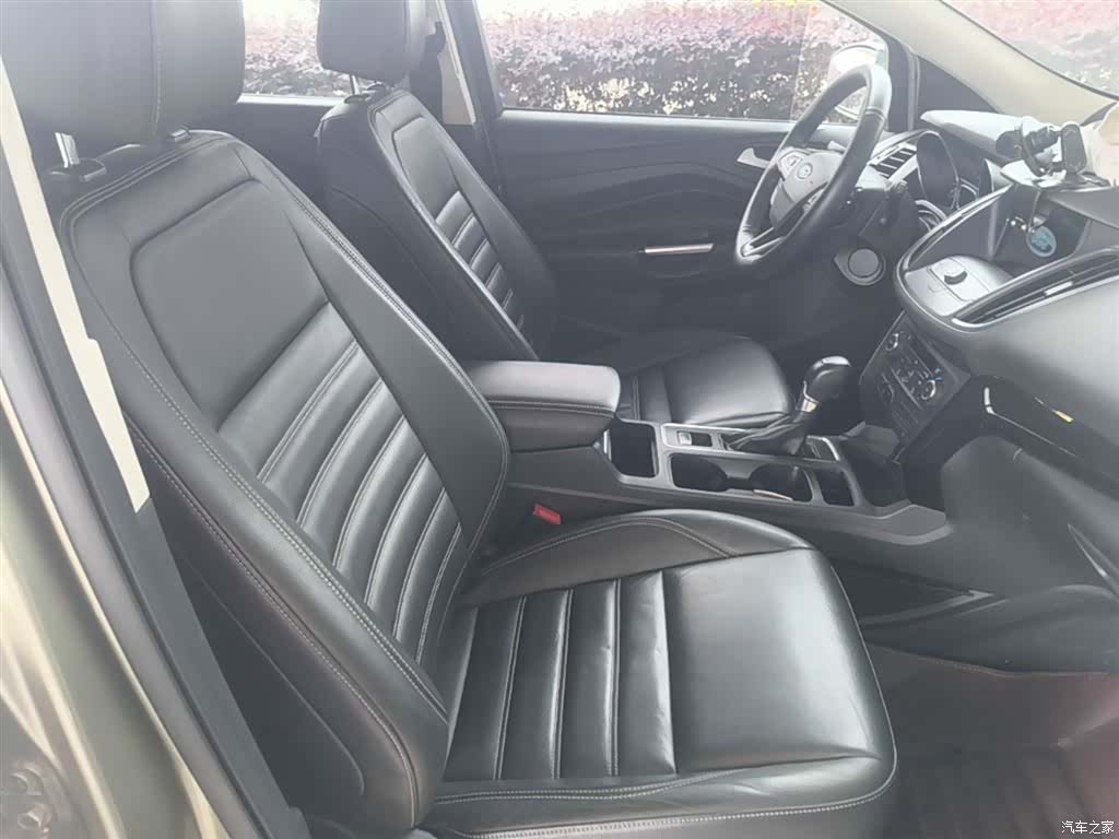 Ford Kuga, 2017 25