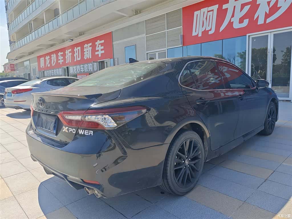 Toyota Camry, 2022 3