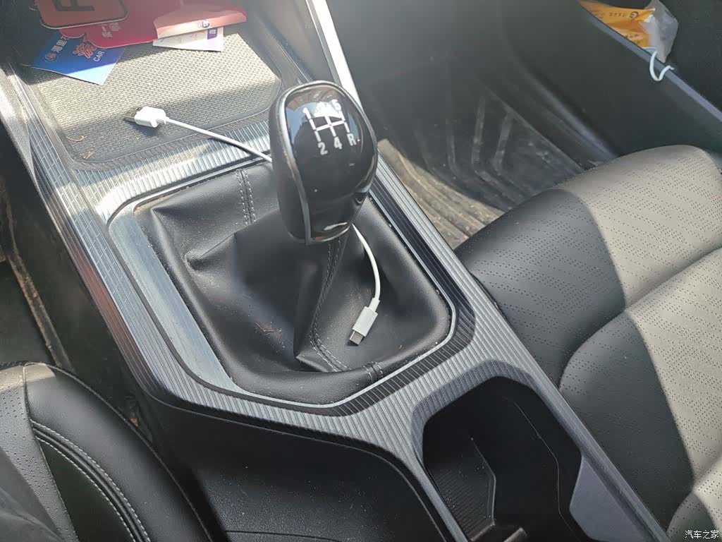 Geely Emgrand, 2023 11