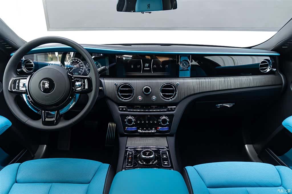 Rolls-Royce Ghost, 2023 10