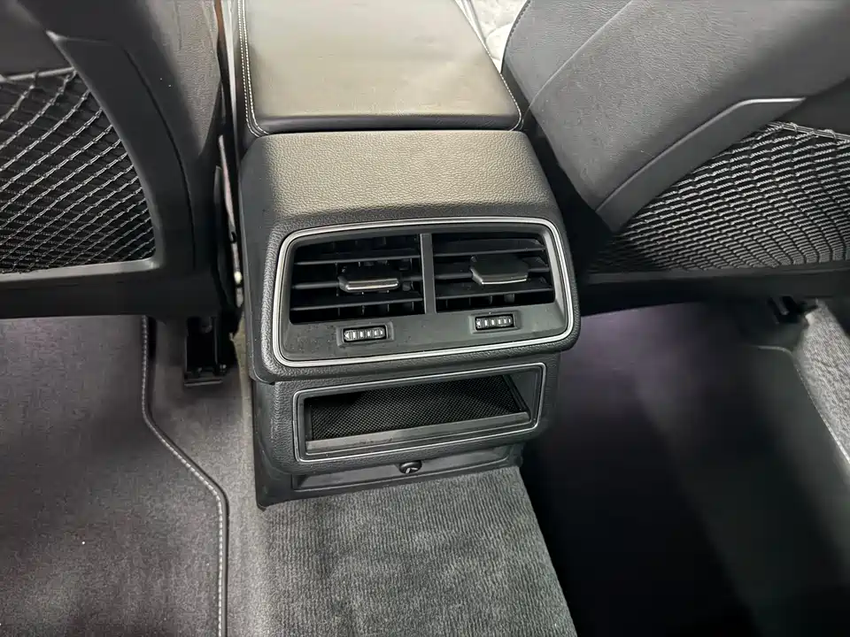 Audi A6L Audi A6L