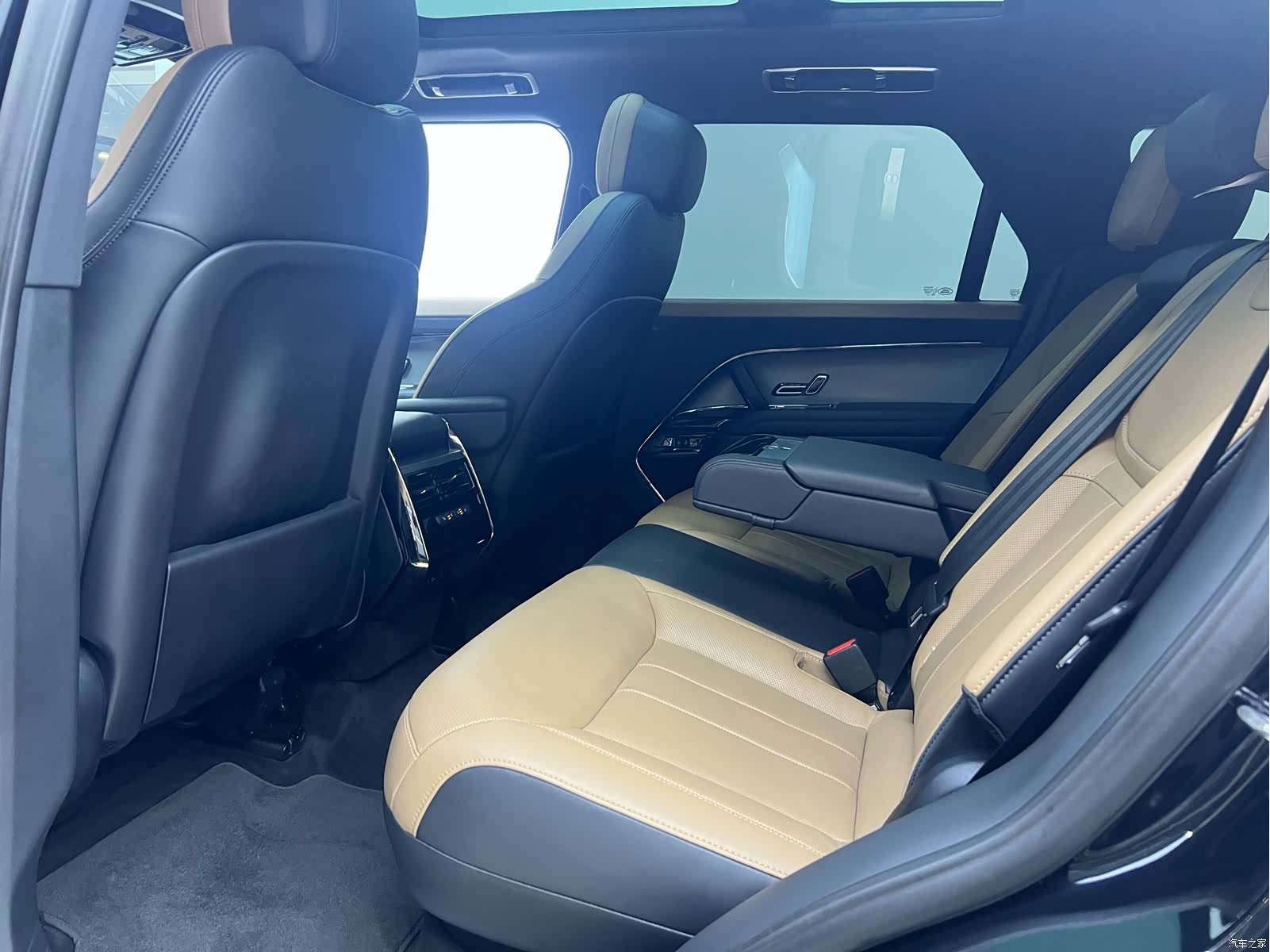 Land Rover Range Rover, 2024 20