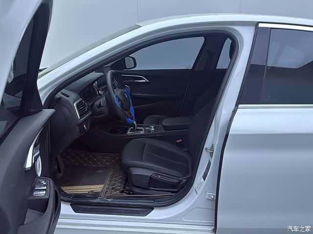 BMW 1 Series, 2021 8