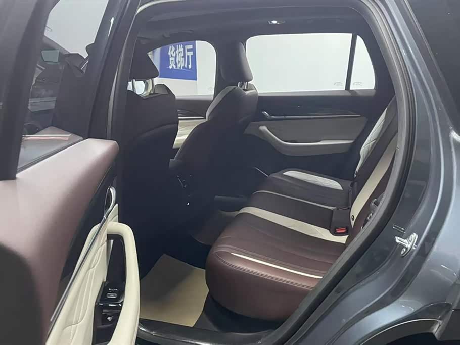 Geely Monjaro
