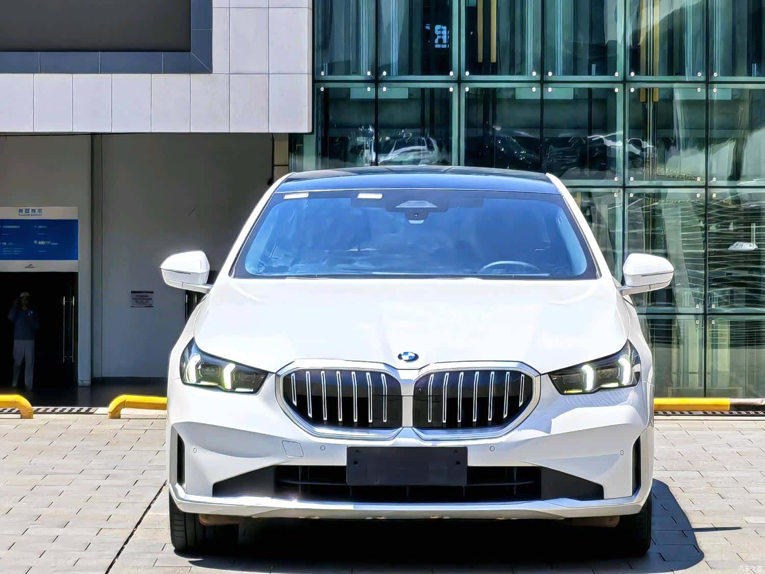 BMW 5 Series, 2024 2