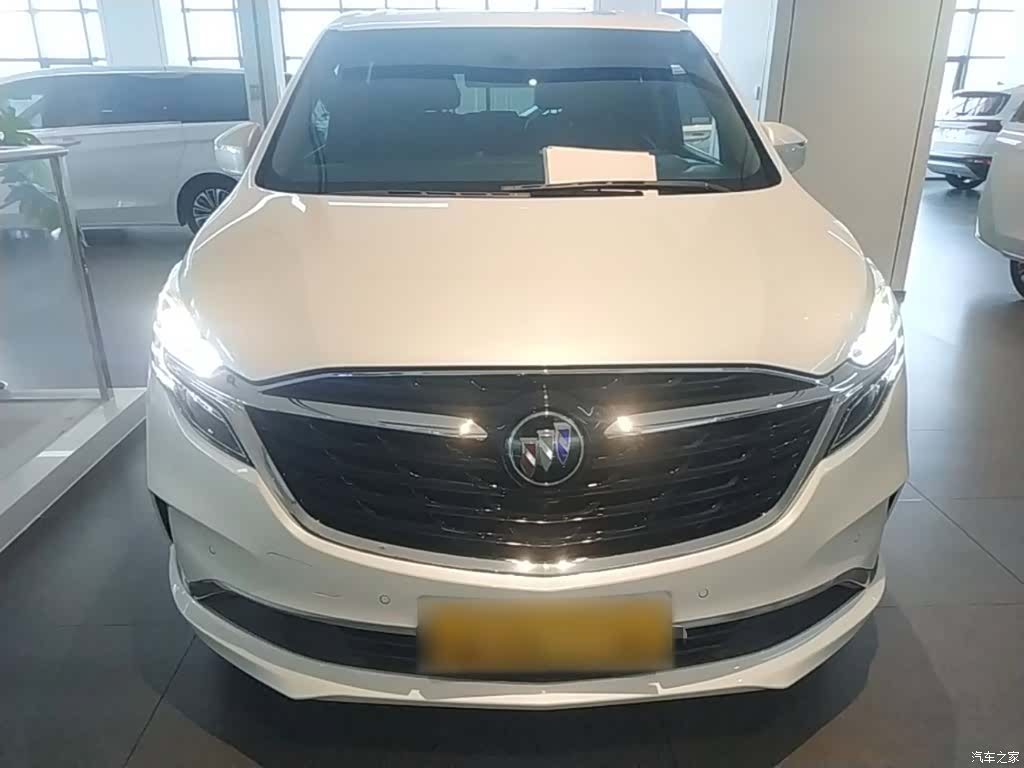 Buick GL8, 2020 3