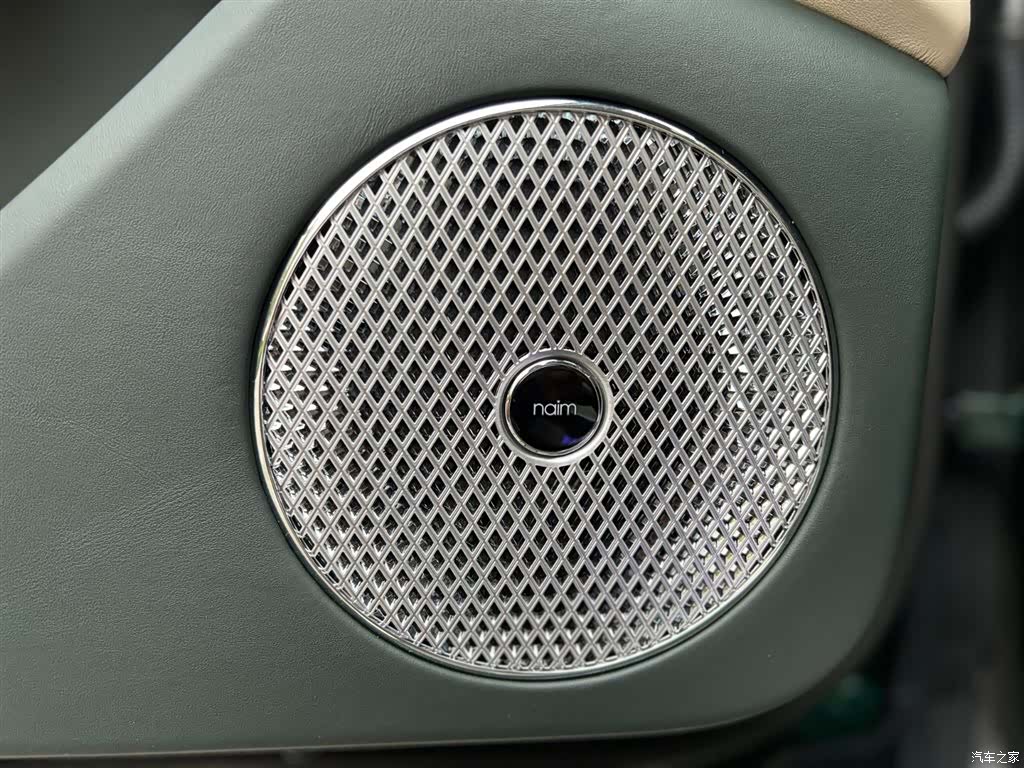 Bentley Flying Spur, 2022 все фото
