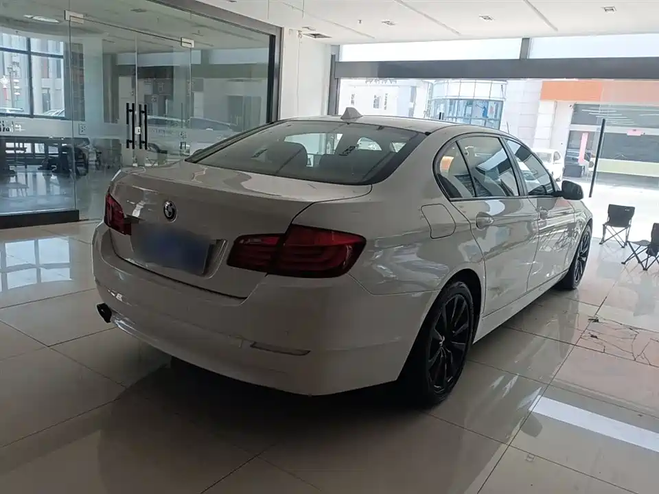 BMW 5 series BMW 5 series