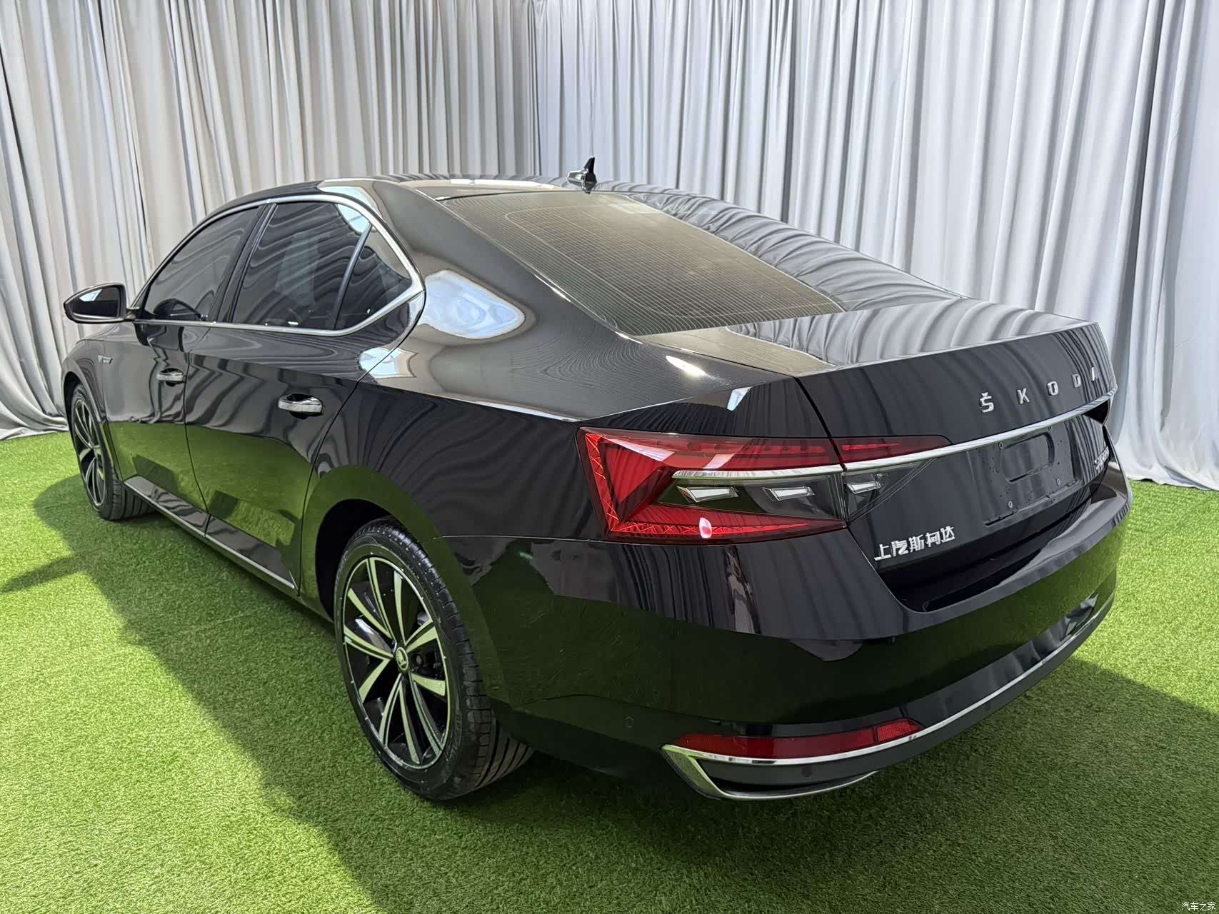 Skoda Superb, 2023 6
