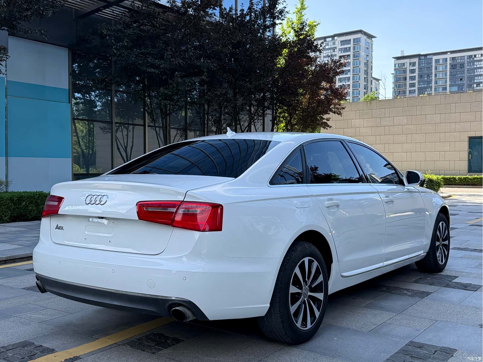 Audi A6L, 2015 4