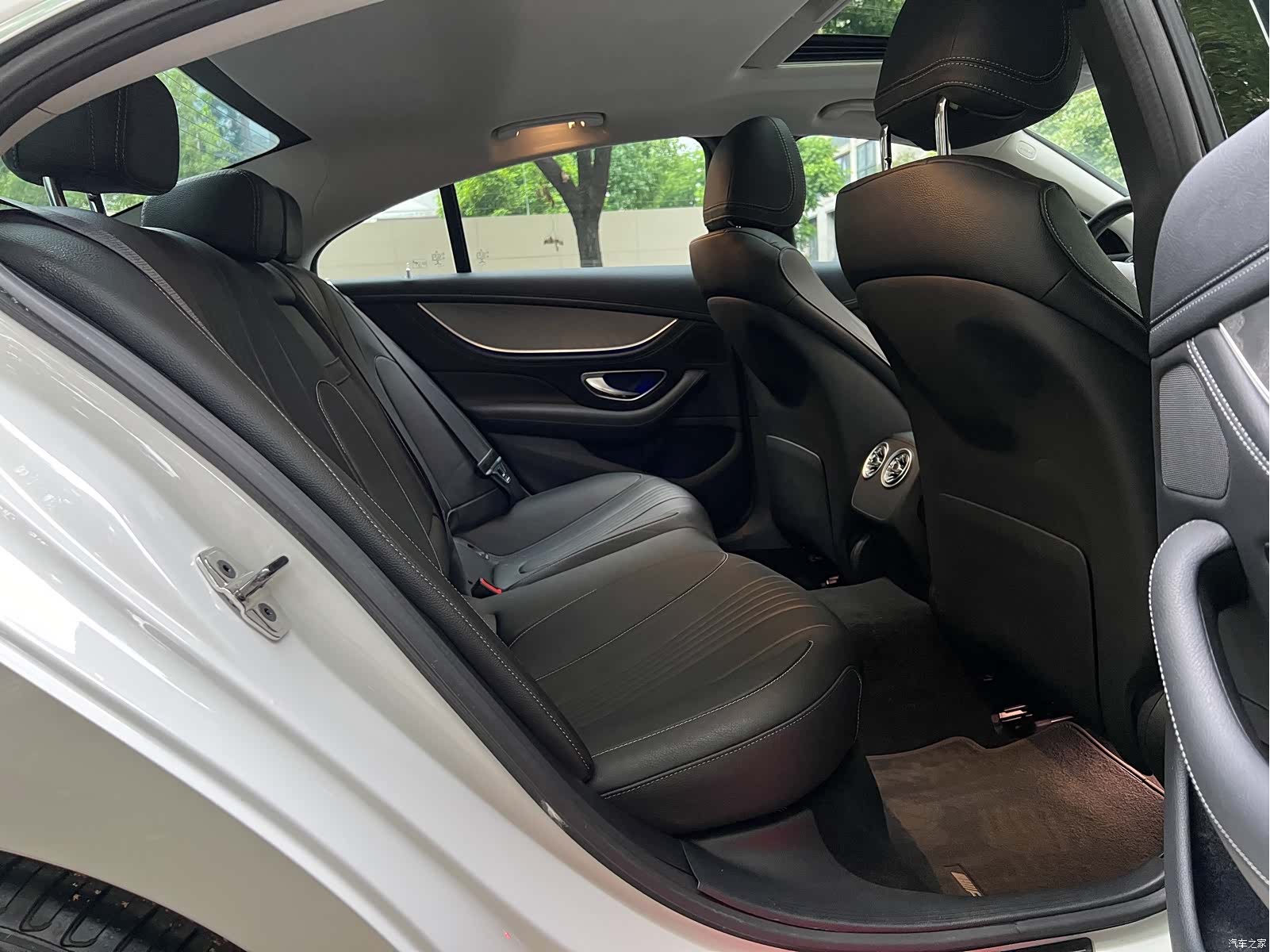 Mercedes-Benz CLS, 2021 13