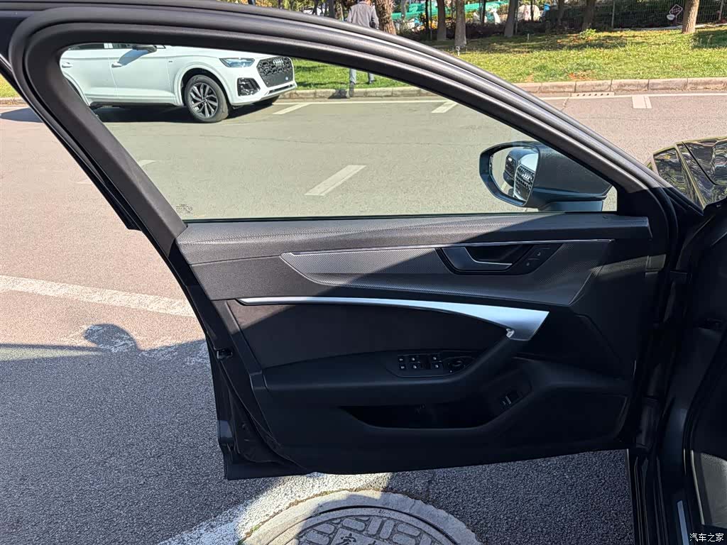 Audi A6L, 2019 10