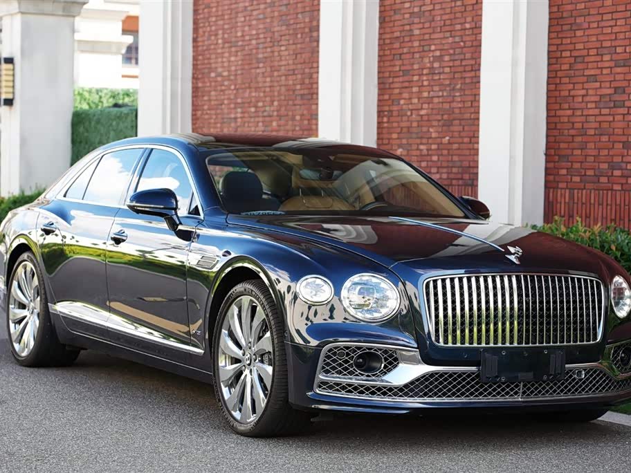 Bentley Flying