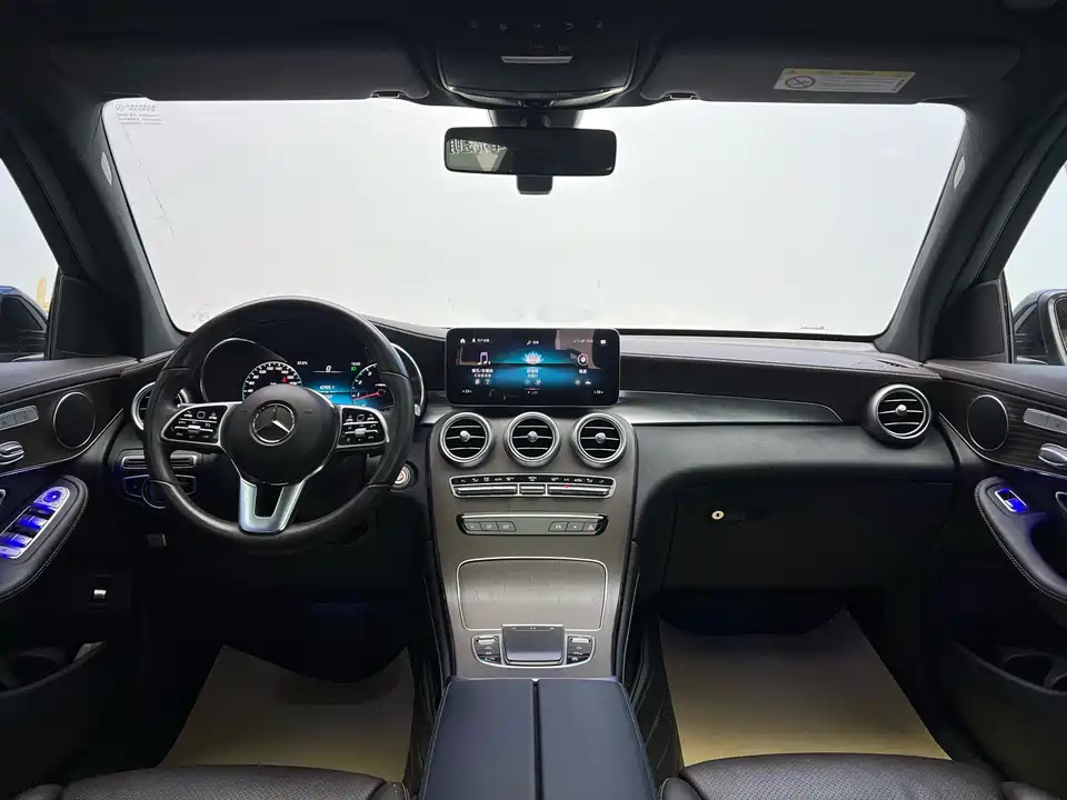 Mercedes-Benz GLC Mercedes-Benz GLC