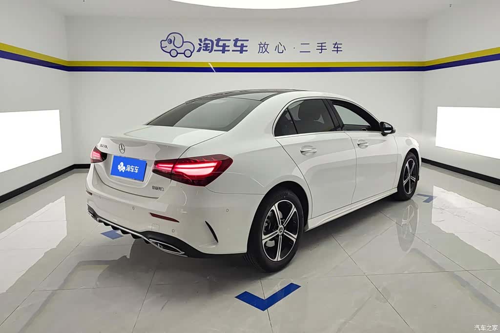 Mercedes-Benz A-Class, 2023 3