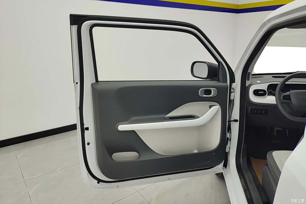 Geely Panda, 2026 7