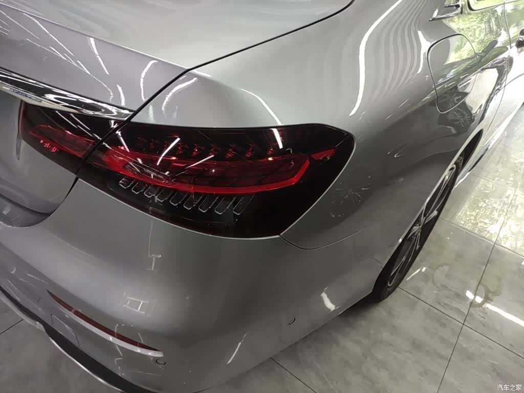 Mercedes-Benz E-Class, 2022 8