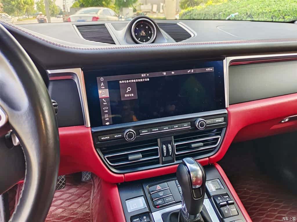 Porsche Macan, 2021 8