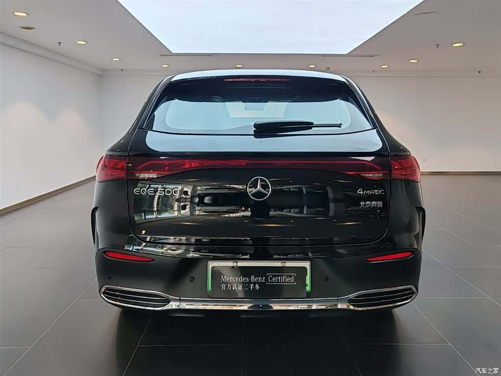 Mercedes-Benz EQE, 2025 4