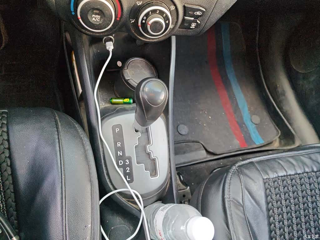 Kia K2, 2015 7