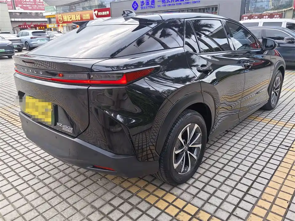 Lexus RZ Lexus RZ